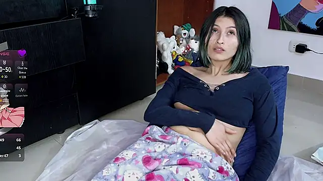 Camila---torres online show from 04/13/26, 04:22