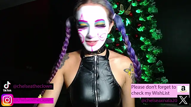 Eloise-brown online show from 11/23/25, 07:07