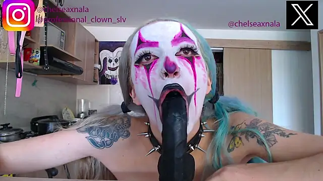 Eloise-brown online show from 09/13/25, 07:36