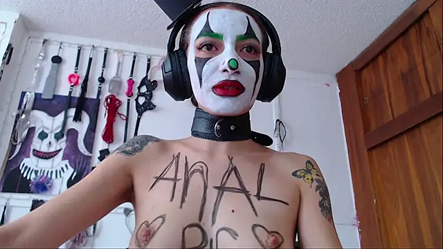 Eloise-brown online show from 03/02/25, 05:30