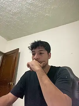 Snapshot of Pauldiazz chatting on 10/07/25, 11:28 Pauldiazz online show from 10/07/25, 11:28