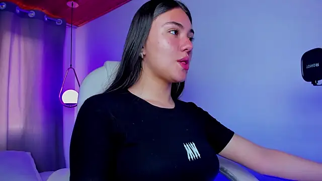 mia nevaeh online show from 02/06/26, 09:22