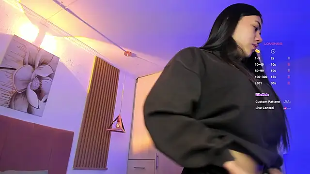 mia nevaeh online show from 11/09/25, 08:24