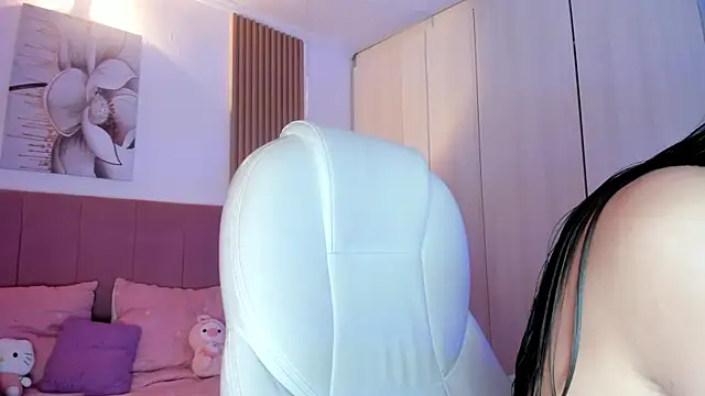 mia nevaeh online show from 04/10/26, 08:16