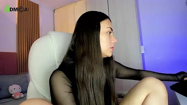 mia nevaeh online show from 06/19/26, 08:47