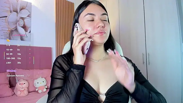 mia nevaeh online show from 02/14/26, 07:47