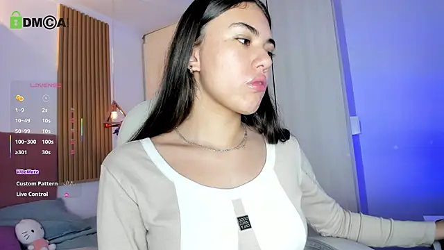mia nevaeh online show from 06/15/26, 08:19