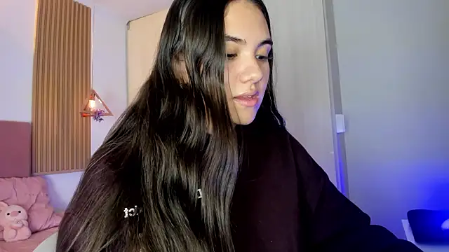 mia nevaeh online show from 07/10/26, 06:41