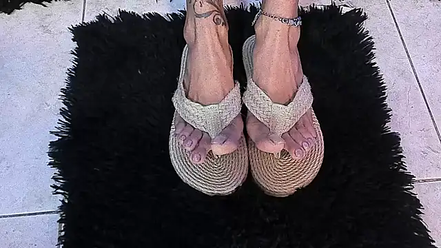 vivi-honey online show from 12/21/24, 10:06