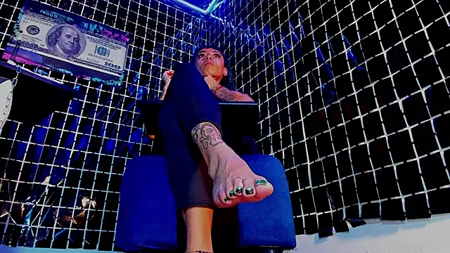 vivi-honey online show from 03/10/25, 11:45