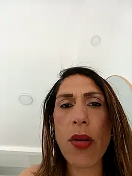 Corina hot online show from 03/10/26, 09:19