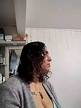 Corina hot online show from 01/27/25, 10:16
