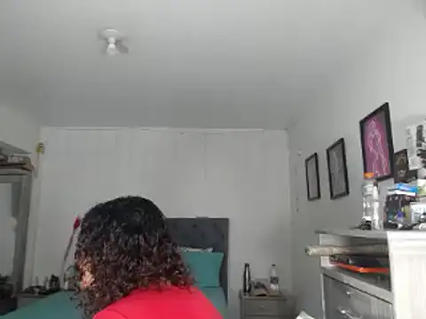Corina hot online show from 01/03/25, 10:29