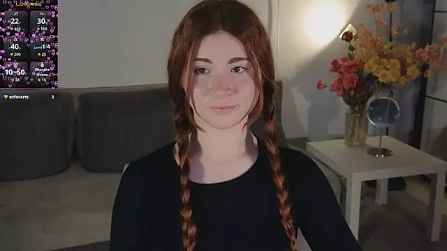 Snapshot of Freckle_Diyana chatting on 12/03/25, 09:47 Freckle Diyana online show from 12/03/25, 09:47