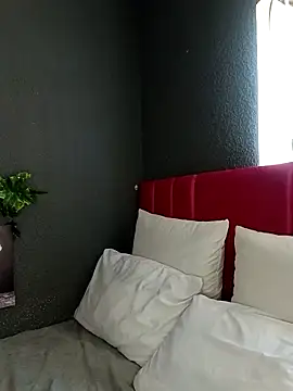 Miss Moriah online show from 11/20/25, 01:23