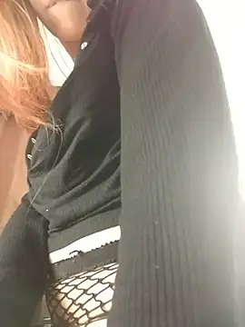 MaryannG online show from 03/28/26, 03:18