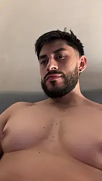 Snapshot of alexxxmachine chatting on 12/01/25, 12:11 alexxxmachine online show from 12/01/25, 12:11