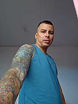 Snapshot of Vini_09 chatting on 01/12/26, 05:53 Vini 09 online show from 01/12/26, 05:53