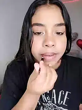 Snapshot of Fanny_Klean chatting on 03/10/25, 03:34 Fanny Klean online show from 03/10/25, 03:34