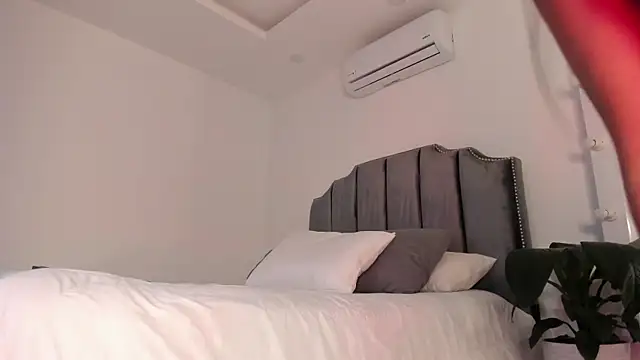 molly cams8 online show from 03/03/25, 01:28