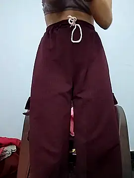 Noorkhatoon online show from 12/17/25, 02:33