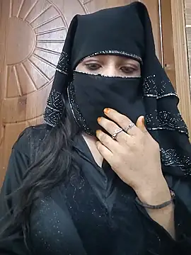Snapshot of Noorkhatoon chatting on 07/02/26, 03:23 Noorkhatoon online show from 07/02/26, 03:23
