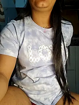 Snapshot of Manpreet_kaur21 chatting on 02/26/25, 06:30 Manpreet kaur21 online show from 02/26/25, 06:30