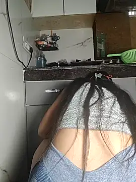 Manpreet kaur21 online show from 11/15/25, 06:17