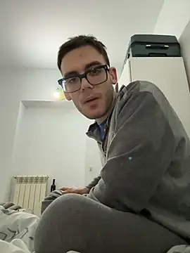 Snapshot of sperakevin98 chatting on 11/06/25, 02:15 sperakevin98 online show from 11/06/25, 02:15