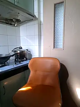 Snapshot of LenaShow chatting on 02/22/26, 07:11 LenaShow online show from 02/22/26, 07:11