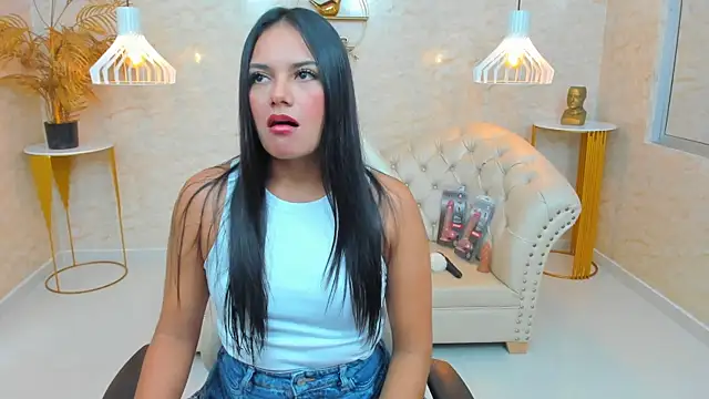 LYA SWEETX online show from 09/19/25, 03:43