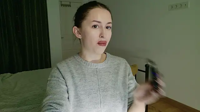 VioletCatt online show from 11/22/25, 06:34