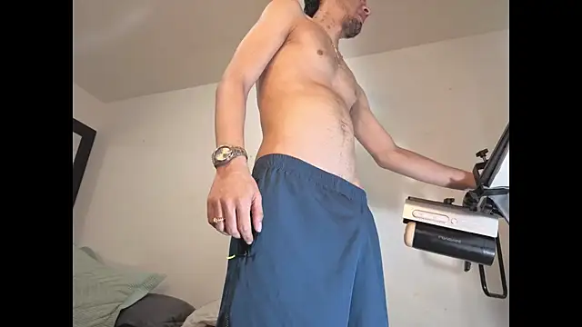 Snapshot of badanyboy chatting on 02/25/26, 03:45 badanyboy online show from 02/25/26, 03:45