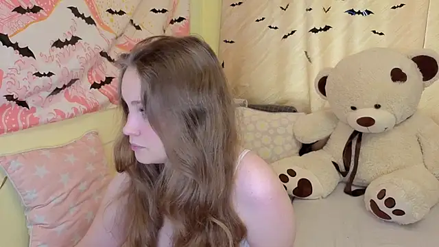 Snapshot of Sellya_Houston chatting on 11/13/25, 08:29 Sellya Houston online show from 11/13/25, 08:29