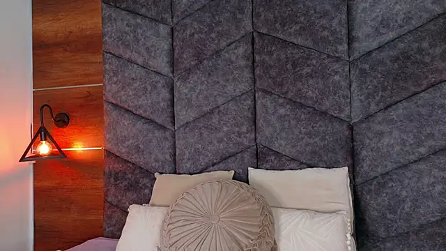 AmyPalmmer online show from 12/03/25, 11:42