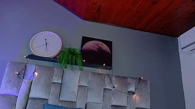 AmyPalmmer online show from 12/14/25, 12:00