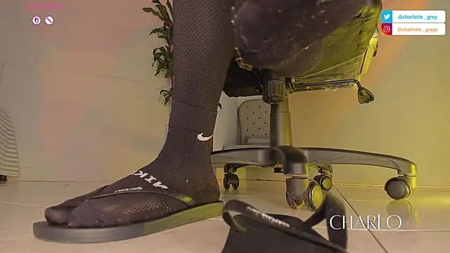 charlotte  grey online show from 11/08/25, 07:28