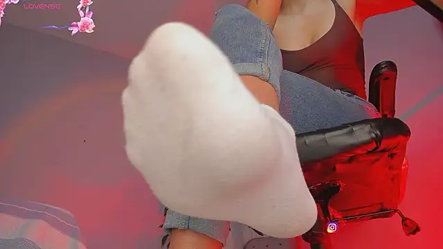 charlotte  grey online show from 03/10/26, 07:51