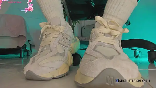 charlotte  grey online show from 02/28/26, 08:41