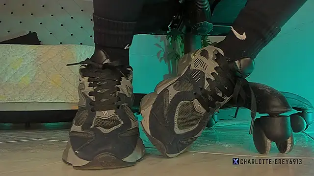 charlotte  grey online show from 01/12/26, 12:12