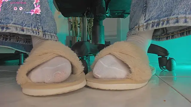 charlotte  grey online show from 02/07/26, 08:06