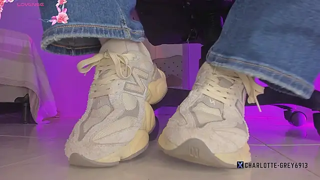 charlotte  grey online show from 03/03/26, 07:54