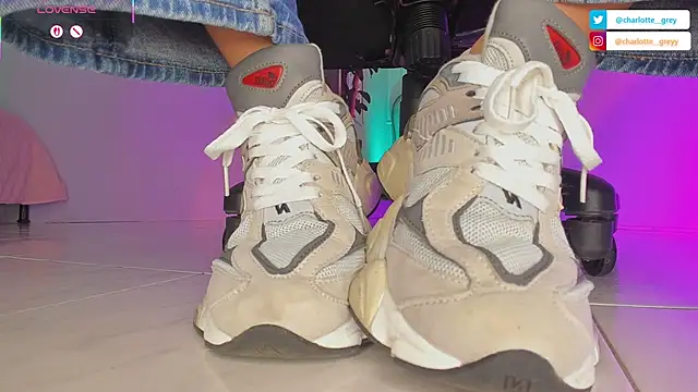 charlotte  grey online show from 09/08/25, 07:57