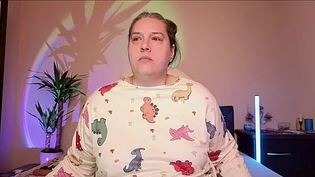 Snapshot of Niter chatting on 02/22/26, 09:22 Niter online show from 02/22/26, 09:22