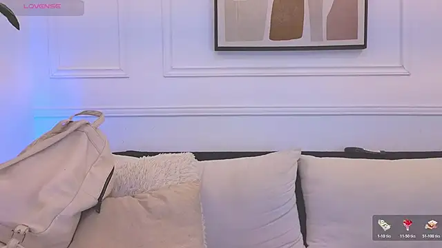 Mia thompson 19 online show from 02/26/26, 07:58