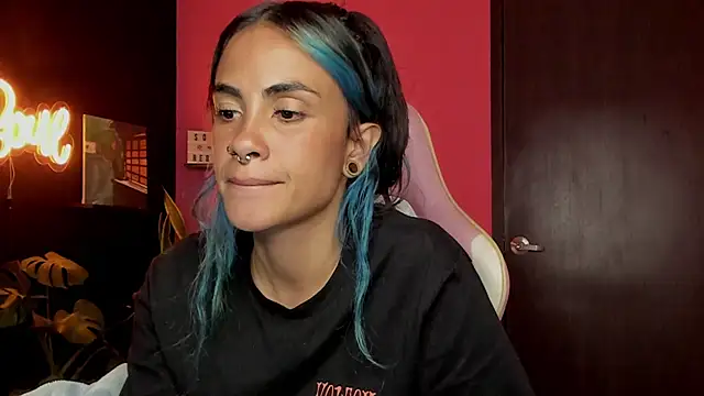 Juanadearco5 online show from 12/02/25, 10:55