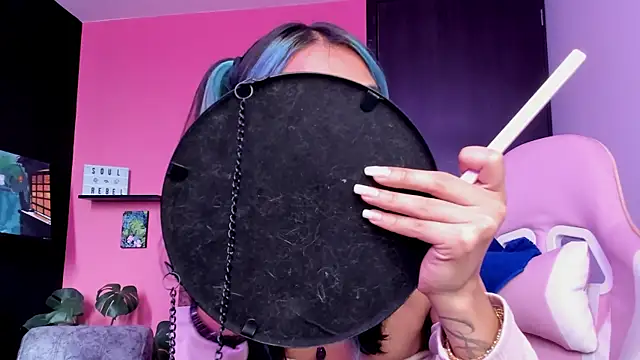 Juanadearco5 online show from 09/24/25, 02:34