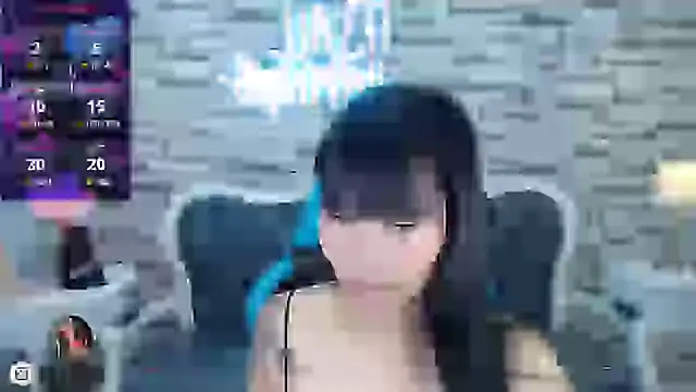 Snapshot of marilin_a chatting on 02/19/25, 10:42 marilin a online show from 02/19/25, 10:42
