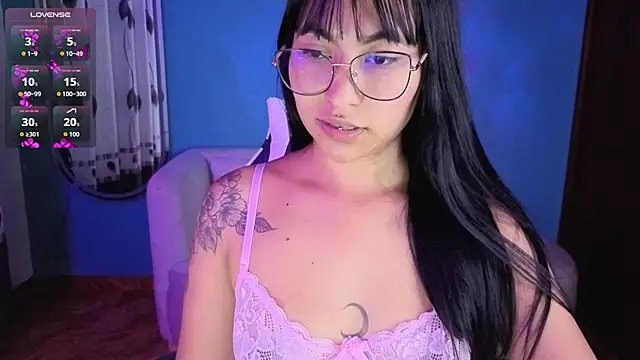 Snapshot of marilin_a chatting on 10/01/25, 10:35 marilin a online show from 10/01/25, 10:35