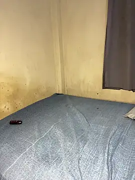 Snapshot of mayemarc chatting on 02/06/26, 02:18 mayemarc online show from 02/06/26, 02:18